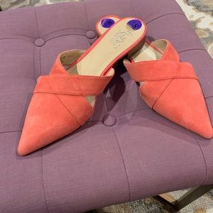 ❗️Beautiful pair of leather flats❗️